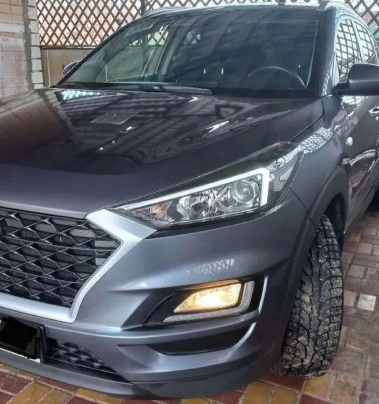 Продам. Кроссовер
Hyundai tucson рейсталинг поколение |||2018г. В
Эксплуатация с 2019 года
Двигатель 2.0 бензин
Коробка автоматическая
Пробег родной 162тыс км.
Автомобиль в идеальном состоянии.
Без вложений.
Кузов весь в отличном состоянии.
Стёкла все оригинальные.
Пред максимальная комплектация,
Ухоженный тканевый салон,
Датчики света, дождя,
Подогревы всех сидений,
Подогрев зеркал и стекл,
Подогрев руля, мульти руль,
Полный электропакет,
Carplay мультимедиа,
Блютус громкая связь,
Сигнализация
Star laine, автозапуск.
Новые зимние шины,
И очень многое другое !
Цена.1950т. Р
С документами полный порядок, осмотр г. Макеевка +79498000450
📲 Tg: @relaks2018
📞 Звоните: +7(949)8000450 - фотография - 4