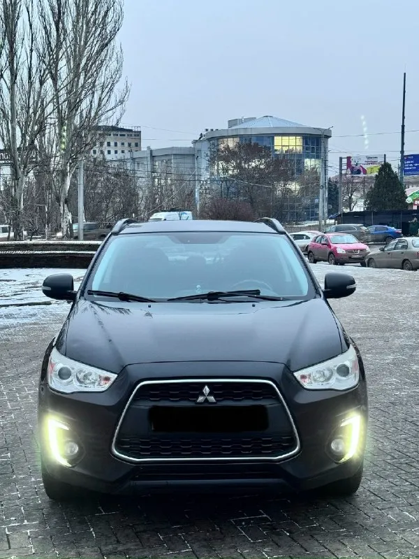 Продам mitsubishi asx 1 владелец с автосалона, полностью родной окрас, никогда не была в дтп, оригинальный птс. 2014год выпуска, в эксплуатации с 2015г. Пробег 185 тыс. Км. Мотор 1.8 (бензин) не дымит, не троит, работает как часы. Коробка автоматическая, переключает отлично, не пинает. Кузов и днище в отличном состоянии! Полная комплектация которая включает в себя: кожаный салон, мульти-руль, круиз-контроль, подогревы передних сидений, сенсорная магнитола с блютусом, камера заднего вида, отличная оптика, электроскладывание зеркал и тд. По электрике и технике вопросов нет, работает все! Зимняя резина, два ключа. Юридически чист, штрафов запретов нет, переоформление в мрэо. Цена:1.195.000 (торг, возможна продажа в кредит) +79495834901 (telegram) +79493963707 (telegram)
📞 Звоните: +7(949)5834901 - фотография - 1