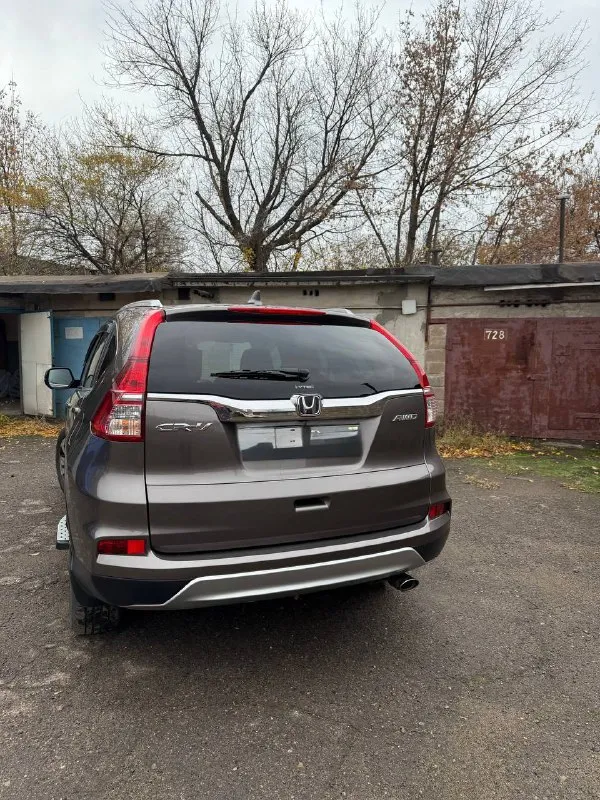Продам
Автомобиль honda cr-v 4 2.4 cvt, 2015, 173 000 км
Своевременно обслуживался. Есть сервисная книжка (авто с официального дилера). Оригинальный птс. Не участвовал в дтп. В салоне не курили. Летняя и зимняя резина в комплекте. Передняя часть авто в бронепленке, сигнализация, заменена штатная магнитола на андроид, передняя и задняя камеры. Полный комплект ключей и документов. Обмен не интересует. Возможен торг при осмотре.
Телефон для связи +79493334188, телеграмм.
Посмотреть можно в донецке калининский район.
📞 Звоните: +7(949)3334188 - фотография - 6