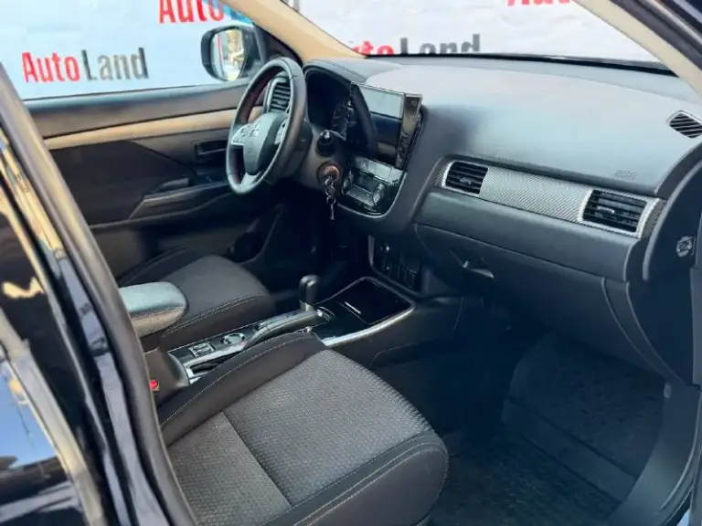 🚘 Mitsubishi outlander 🚘
Год выпуска: 2017
Двигатель: 2.0 бензин
Пробег: 170.000км
Привод: передний
Кпп: автомат
Описание: все расходники заменены, отличное состояние!
❗️ Цена 1.580.000 ₽❗️
🏎️ Продажа в кредит
🏎️ Выкуп авто
🏎️ Trade-in
☎️ +7 (949) 628-72-17
Г. Донецк, пр. Дзержинского 55
📞 Звоните: +7(949)6287217 - фотография - 10