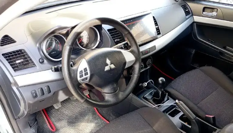 Продам mitsubishi lancer х 2011 год выпуска, рестайлинг !!! Цена 685 т. Р. Хороший торг возле авто. Осмотр донецк, ясиноватая.
Машина в отличном состоянии, полностью обслужена, вложений не требует абсолютно никаких (мотор и коробка в идеале), всё работает без нареканий. Все расходники менялись вовремя по регламенту, делать абсолютно ничего не нужно. На момент стоит новый аккумулятор, новая резина, масло недавно поменял, обслужен и заправлен кондиционер, ходовая в полном порядке. По кузову ничего красить и делать не надо, есть антикоррозийная обработка, обесшумлена. Двигатель заводится без каких-либо проблем, работает ровно, не троит, не дымит. Мкпп работает отлично, ошибок на приборной панели нет. Отличная комплектация: кондиционер, бортовой компьютер, сенсорная магнитола, abs, esp, иммобилайзер, airbag, подогревы сидений (2 режима), сигнализация starline, подогрев зеркал и заднего стекла, гур, стоит светодиодная оптика, серворуль.
Тел. : +7 (978) 555-77-28 (миранда - те
📞 Звоните: +7(949)5061824 - фотография - 10