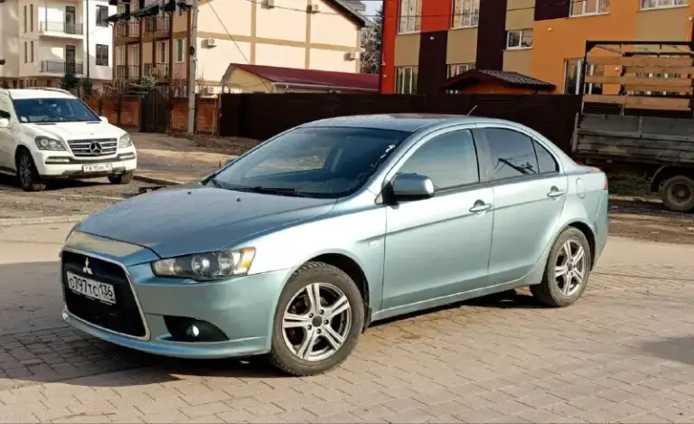 Продам mitsubishi lancer х 2011 год выпуска, рестайлинг !!! Цена 685 т. Р. Хороший торг возле авто. Осмотр донецк, ясиноватая.
Машина в отличном состоянии, полностью обслужена, вложений не требует абсолютно никаких (мотор и коробка в идеале), всё работает без нареканий. Все расходники менялись вовремя по регламенту, делать абсолютно ничего не нужно. На момент стоит новый аккумулятор, новая резина, масло недавно поменял, обслужен и заправлен кондиционер, ходовая в полном порядке. По кузову ничего красить и делать не надо, есть антикоррозийная обработка, обесшумлена. Двигатель заводится без каких-либо проблем, работает ровно, не троит, не дымит. Мкпп работает отлично, ошибок на приборной панели нет. Отличная комплектация: кондиционер, бортовой компьютер, сенсорная магнитола, abs, esp, иммобилайзер, airbag, подогревы сидений (2 режима), сигнализация starline, подогрев зеркал и заднего стекла, гур, стоит светодиодная оптика, серворуль.
Тел. : +7 (978) 555-77-28 (миранда - те
📞 Звоните: +7(949)5061824 - фотография - 5