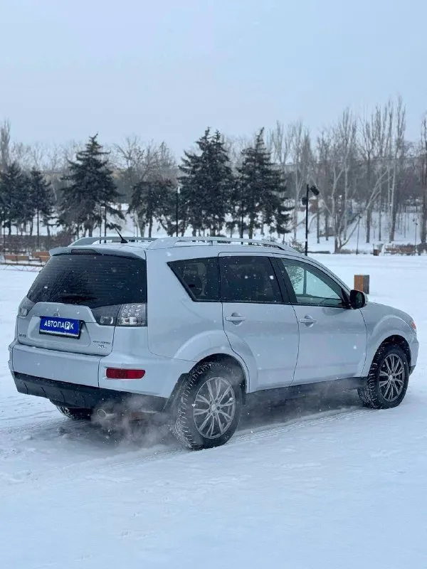 🇯🇵 Mitsubishi outlander

💰Цена: 1 170 000р
🏢Город: мариуполь
📅Год выпуска: 2009
🧾Пробег: 198 488км.
⚙️Двигатель: 2.0
⛽Топливо: бензин/газ
⚙️Кпп: автомат

📞 Телефон:

+7-949-727-41-51
+7-989-263-55-56
+7-949-551-91-52

💾 Описание:

Mitsub. .. >✅ южная эксплуатация.
✅ Техническая часть на 5+
✅ Оригинальный пробег.
✅ Салон как новый.
✅ Салон трансформер.

✅ Отличная комплектация:

❄️ Кондиционер, подогрев сидений, гур, abs, птф, кожаный мультируль, центральный замок, tesla магнитола с камерой заднего вида, хорошая летняя резина на красивых литых дисках.

Улица шевченко 2️⃣6️⃣9️⃣

🏦 Возможна продажа в кредит по двум документам. - фотография - 6
