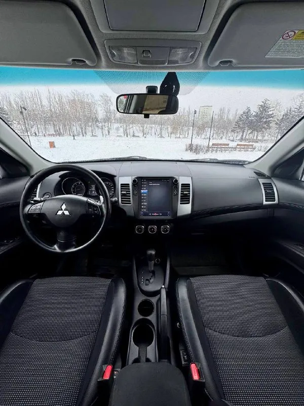 🇯🇵 Mitsubishi outlander

💰Цена: 1 170 000р
🏢Город: мариуполь
📅Год выпуска: 2009
🧾Пробег: 198 488км.
⚙️Двигатель: 2.0
⛽Топливо: бензин/газ
⚙️Кпп: автомат

📞 Телефон:

+7-949-727-41-51
+7-989-263-55-56
+7-949-551-91-52

💾 Описание:

Mitsub. .. >✅ южная эксплуатация.
✅ Техническая часть на 5+
✅ Оригинальный пробег.
✅ Салон как новый.
✅ Салон трансформер.

✅ Отличная комплектация:

❄️ Кондиционер, подогрев сидений, гур, abs, птф, кожаный мультируль, центральный замок, tesla магнитола с камерой заднего вида, хорошая летняя резина на красивых литых дисках.

Улица шевченко 2️⃣6️⃣9️⃣

🏦 Возможна продажа в кредит по двум документам. - фотография - 8