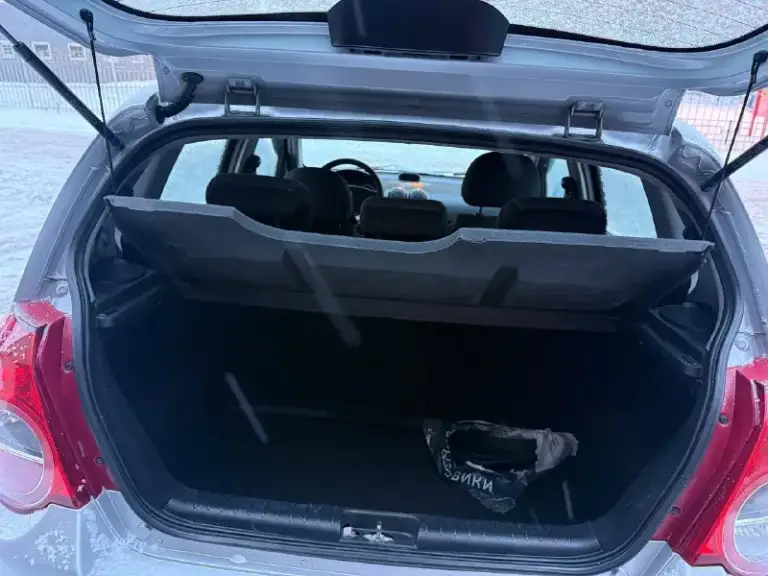 Сhevrolet aveo 2009 г. В. 1.2 бензин мкпп. Автомобиль в достойном состоянии! Кузов без коррозии! Новое сцепление. Новая зимня резина. Кондиционер. Отвечу на вопросы в телефонном режиме!
Цена: 415.000 руб
Г. Донецк
Тел. : +79493910916 - фотография - 8