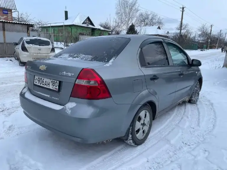 Продам chevrolet aveo
Сборка корейская
Год выпуска 2011
Пробег 175 тыс
Двигатель 1.5 мех
Топливо бензин⛽️
Установлено газовое оборудование 4 поколение, италия(вписан)
Привод передний
Кондиционер
4 Стеклоподъемника
2 Подушки безопасности
Подогрев зеркал(электрорегулировка)
Абс
Кузов без дтп(без коррозии)
Стекла родные, включая лобовое
Автомобиль местный, второй хозяин с 2017 года
Первый учет на 180 регион(одна запись в птс)
Хорошая аудиосистема
Магнитофон сенсорный андроид
К продаже не готовилась
Полное переоформление
Без ограничений
Смотреть авто в пгт володарское
Цена 495 тыс
+7 (949) 712-74-72
📲 Tg: @alusya004
📞 Звоните: +7(949)7127472 - фотография - 3