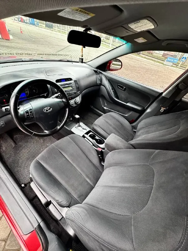Продам hyundai elantra
На автомате 1.6 122.л. С
Обмен на авто выше.
На местном 180 регионе 
4 Стекло подъемника
2008 Года выпуска
Подогревы сидений
Кондиционер, все имеется
На хорошей комплектации
На зимней резине, летняя тоже
Донецк цена 730 торг- обмен
+79495325914
Оформление в мрэо - фотография - 4