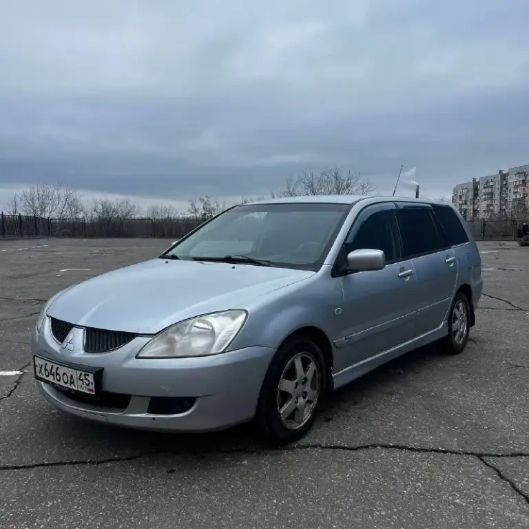 Mitsubishi lancer 9 2004
1.6, Не дымит, работает хорошо, сухой. Коробка механика на отлично. Ходовая сбитая и тихая. Кузов очень живой, дно, пороги, стаканы в отличном состоянии, микро косячки есть, вид классный. Резина зима. Салон чистый и опрятный. По электрике все работает, ошибок нет. Стоит сигнализация с автозапуском. По документам все отлично. Все стекла родные.
385.000₽
+79493609487 Донецк
📲 Tg: @zmilovz
📞 Звоните: +7(949)3609487 - фотография - 1