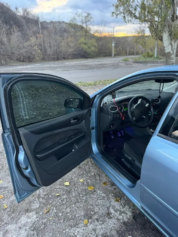 Продам ford focus 2005 года, мотор 2.0 литра (мотор контрактный 64000 км, документы на руках)по ходовую нареканий нету(перебирались)стоит в машине хороший свет, музыка. Состояние хорошая я хозяин, любое переоформление. Цена 650000
+79495023914
.
📞 Звоните: +7(949)5023914 - фотография - 10