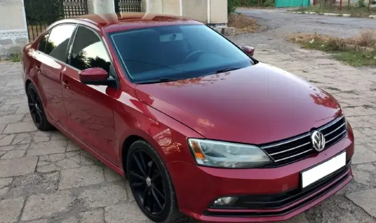 Срочно продам volkswagen jetta, 2016 года. Объем 1,4, кпп - автомат 6-ти ступенчатый, обычный, не dsg, цена 1,140 млн. Руб. , торг. Пробег 114 тыс. Км. Салон в хорошем состоянии, кондиционер, камера заднего вида, авто очень экономичен, электростеклоподъемники, подогрев заднего стекла, магнитола, комплект летней резины, детально по телефону +79493202480, +79493560528
📞 Звоните: +7(949)3202480 - фотография - 1
