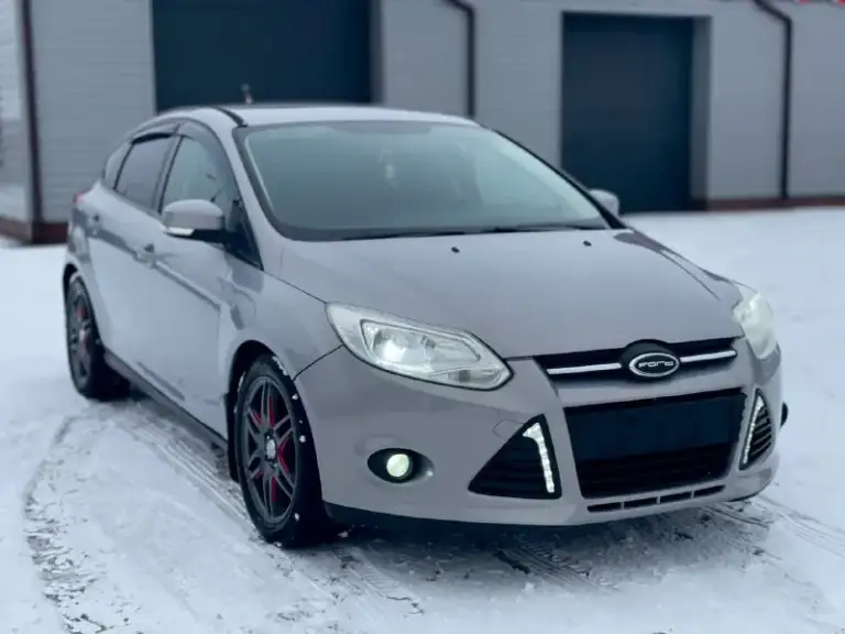 Продам ford focus 3
Год выпуска 2011
Эксплуатация с 2012
У автомобиля была бережная эксплуатация
Коробка робот 6 ст
Родной пробег 226.000
По кузову в отличном состоянии
Зоны риска в броне пленке
Автомобиль в отличном состоянии
Как внешне так и технически
Двигатель 1.6 в отличном состоянии
Не дымит не троит тяга отличная
Коробка в идеальном состоянии без пинков без задержки в переключении коробка обслужена
Ходовая отличная
Не стучит не гремит дорогу держит отлично
По кузову в прекрасном состоянии рыжиков гнили впятин нет кузов выглядит как на фото
Комплектация
Роботизированая коробка
Кондиционер
Эур
Стеклоподъемники
Подогрев зеркал
Подогрев сидений
Обогрев заднего стекла
Заводская мультимедиа
Мультируль
Крузиз контроль
Лед лампы
Диски r17 на хорошей резине
По автомобилю вложений нет сел и поехал
Все остальные интересующися вопросы по телефону
Цена 750.000₽ хороший торг у капота
Город 🌆 осмотра мариуполь
+794
📲 Tg:.
📞 Звоните: +7(949)1007492 - фотография - 3