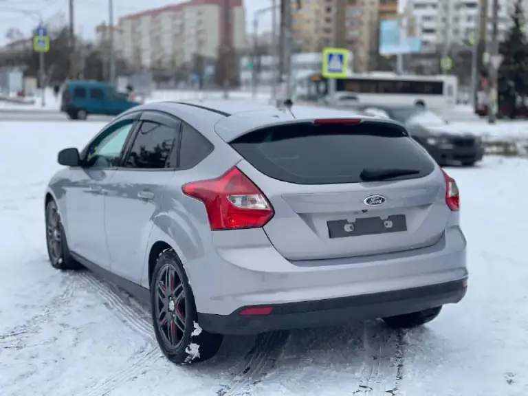 Продам ford focus 3
Год выпуска 2011
Эксплуатация с 2012
У автомобиля была бережная эксплуатация
Коробка робот 6 ст
Родной пробег 226.000
По кузову в отличном состоянии
Зоны риска в броне пленке
Автомобиль в отличном состоянии
Как внешне так и технически
Двигатель 1.6 в отличном состоянии
Не дымит не троит тяга отличная
Коробка в идеальном состоянии без пинков без задержки в переключении коробка обслужена
Ходовая отличная
Не стучит не гремит дорогу держит отлично
По кузову в прекрасном состоянии рыжиков гнили впятин нет кузов выглядит как на фото
Комплектация
Роботизированая коробка
Кондиционер
Эур
Стеклоподъемники
Подогрев зеркал
Подогрев сидений
Обогрев заднего стекла
Заводская мультимедиа
Мультируль
Крузиз контроль
Лед лампы
Диски r17 на хорошей резине
По автомобилю вложений нет сел и поехал
Все остальные интересующися вопросы по телефону
Цена 750.000₽ хороший торг у капота
Город 🌆 осмотра мариуполь
+794
📲 Tg:.
📞 Звоните: +7(949)1007492 - фотография - 6