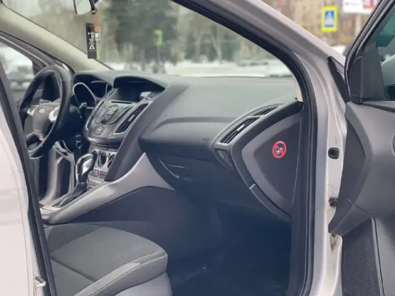 Продам ford focus 3
Год выпуска 2011
Эксплуатация с 2012
У автомобиля была бережная эксплуатация
Коробка робот 6 ст
Родной пробег 226.000
По кузову в отличном состоянии
Зоны риска в броне пленке
Автомобиль в отличном состоянии
Как внешне так и технически
Двигатель 1.6 в отличном состоянии
Не дымит не троит тяга отличная
Коробка в идеальном состоянии без пинков без задержки в переключении коробка обслужена
Ходовая отличная
Не стучит не гремит дорогу держит отлично
По кузову в прекрасном состоянии рыжиков гнили впятин нет кузов выглядит как на фото
Комплектация
Роботизированая коробка
Кондиционер
Эур
Стеклоподъемники
Подогрев зеркал
Подогрев сидений
Обогрев заднего стекла
Заводская мультимедиа
Мультируль
Крузиз контроль
Лед лампы
Диски r17 на хорошей резине
По автомобилю вложений нет сел и поехал
Все остальные интересующися вопросы по телефону
Цена 750.000₽ хороший торг у капота
Город 🌆 осмотра мариуполь
+794
📲 Tg:.
📞 Звоните: +7(949)1007492 - фотография - 8
