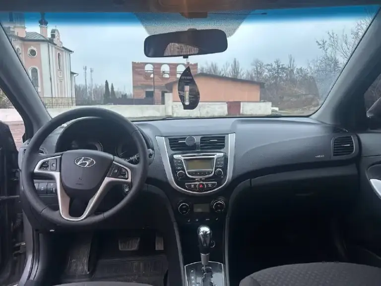 Hyundai солярис 1.6 ат 2012 год
Оригинальный пробег 142.000 км
Зелёная автотека ✅
3 Владельца
2 Ключа
Сделана шумоизоляция (двери, пол)
Климат контроль, мультируль, 4 стеклоподъемника, подогрев лобового и заднего стекла, датчик дождя
Резина лето 2025 года, зиму также отдам в комплекте
В идеале, течей, запотеваний нет, масло не ест, не дизелит
Коробка работает отлично во всех положениях
Кузов в хорошем состоянии, без рыжиков, царапин, вмятин и притертостей, днище без ржи и гнили
Салон также без изъянов
Проверки на любом сто приветствуются
Цена 830.000 руб
Осмотр г. Донецк
Звоните в любое время +79496082252
.
📞 Звоните: +7(949)6082252 - фотография - 7