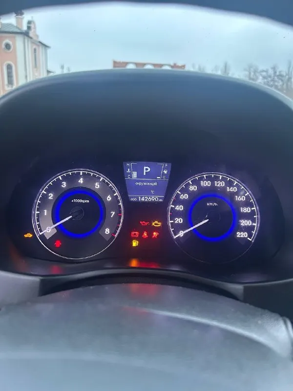 Hyundai солярис 1.6 ат 2012 год
Оригинальный пробег 142.000 км
Зелёная автотека ✅
3 Владельца
2 Ключа
Сделана шумоизоляция (двери, пол)
Климат контроль, мультируль, 4 стеклоподъемника, подогрев лобового и заднего стекла, датчик дождя
Резина лето 2025 года, зиму также отдам в комплекте
В идеале, течей, запотеваний нет, масло не ест, не дизелит
Коробка работает отлично во всех положениях
Кузов в хорошем состоянии, без рыжиков, царапин, вмятин и притертостей, днище без ржи и гнили
Салон также без изъянов
Проверки на любом сто приветствуются
Цена 830.000 руб
Осмотр г. Донецк
Звоните в любое время +79496082252
.
📞 Звоните: +7(949)6082252 - фотография - 8