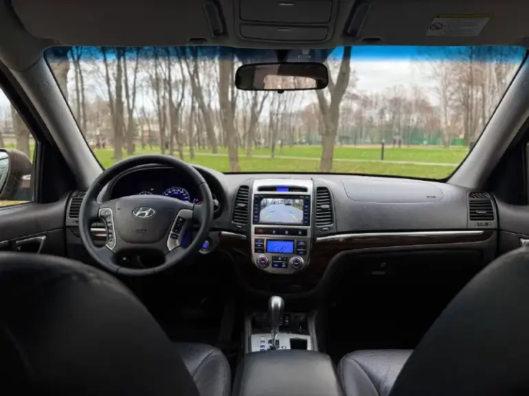 Тел. +7
Продам hyundai santa fe 2011г. В идеальном состоянии! По автомобилю делать ничего не надо!! Готов ехать на любые проверки за ваш счёт!
Авто без дтп!
Автомобиль весь в родном окрасе!! Можете приехать с толщиномером проверить!
Стёкла все заводские включая лобовое!
Птс оригинал
Два владельца по птс
Переоформление в мрэо
Комплектация
Двигатель 2.4 бензин
Пробег 220т родной!
Abs
Esp
Airbag
Без ключевой доступ
Запуск start stop
Круиз контроль
Бортовой компьютер
Камера заднего вида
Кожаный салон
Электропривод сидения
Помощь при спуске
Подогрев сидений
Подогрев зеркал
Parktronic
Датчик света
Датчик дождя
Электро слаживания зеркал
Двухзонный климат контроль
4 Стеклоподъемника
Полный привод
Хорошая резина
Два ключа
Цена 1.330.000т. Р
Очень срочно торг
Возможно продажа в кредит
📞 Звоните: +7(949)6447941 - фотография - 10
