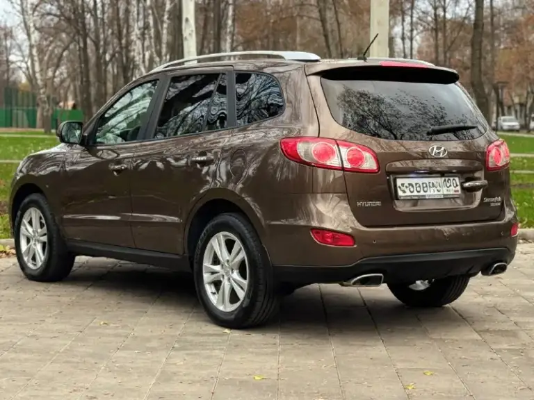 Тел. +7
Продам hyundai santa fe 2011г. В идеальном состоянии! По автомобилю делать ничего не надо!! Готов ехать на любые проверки за ваш счёт!
Авто без дтп!
Автомобиль весь в родном окрасе!! Можете приехать с толщиномером проверить!
Стёкла все заводские включая лобовое!
Птс оригинал
Два владельца по птс
Переоформление в мрэо
Комплектация
Двигатель 2.4 бензин
Пробег 220т родной!
Abs
Esp
Airbag
Без ключевой доступ
Запуск start stop
Круиз контроль
Бортовой компьютер
Камера заднего вида
Кожаный салон
Электропривод сидения
Помощь при спуске
Подогрев сидений
Подогрев зеркал
Parktronic
Датчик света
Датчик дождя
Электро слаживания зеркал
Двухзонный климат контроль
4 Стеклоподъемника
Полный привод
Хорошая резина
Два ключа
Цена 1.330.000т. Р
Очень срочно торг
Возможно продажа в кредит
📞 Звоните: +7(949)6447941 - фотография - 6