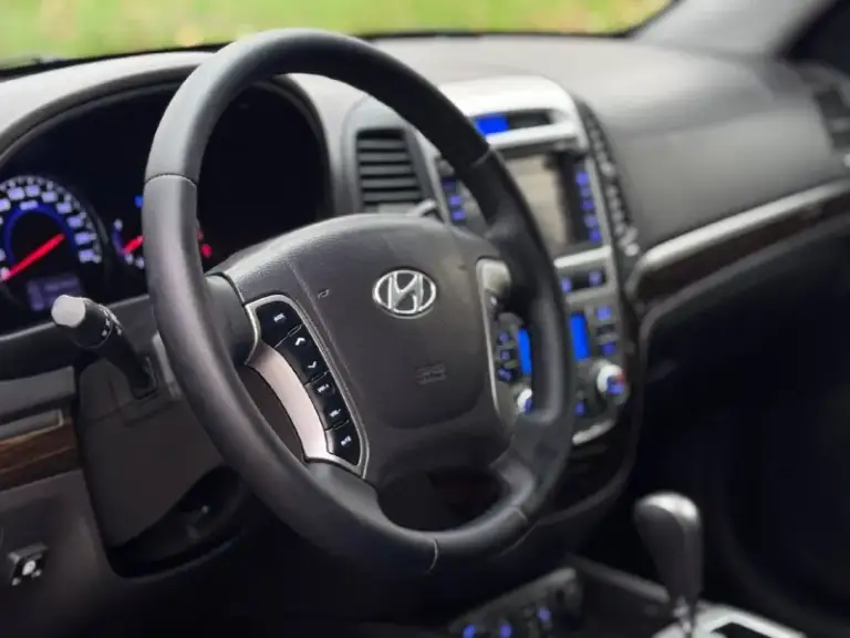 Тел. +7
Продам hyundai santa fe 2011г. В идеальном состоянии! По автомобилю делать ничего не надо!! Готов ехать на любые проверки за ваш счёт!
Авто без дтп!
Автомобиль весь в родном окрасе!! Можете приехать с толщиномером проверить!
Стёкла все заводские включая лобовое!
Птс оригинал
Два владельца по птс
Переоформление в мрэо
Комплектация
Двигатель 2.4 бензин
Пробег 220т родной!
Abs
Esp
Airbag
Без ключевой доступ
Запуск start stop
Круиз контроль
Бортовой компьютер
Камера заднего вида
Кожаный салон
Электропривод сидения
Помощь при спуске
Подогрев сидений
Подогрев зеркал
Parktronic
Датчик света
Датчик дождя
Электро слаживания зеркал
Двухзонный климат контроль
4 Стеклоподъемника
Полный привод
Хорошая резина
Два ключа
Цена 1.330.000т. Р
Очень срочно торг
Возможно продажа в кредит
📞 Звоните: +7(949)6447941 - фотография - 9