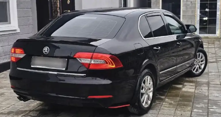 Skoda superb 2014
Представляем вашему вниманию автомобиль, в котором гармонично сочетаются премиальный комфорт, продуманная эргономика и чешское качество сборки.
Количество владельцев: 2;
Пробег: 175 000 км.
Богатая комплектация. В наличии все необходимые опции для комфортной и безопасной езды
Надёжность и долговечность
Комфорт и удобство в каждой детали
Разумное соотношение цены и качества.
Без вложений сел и поехал
1250000
Донецк
89495681038
📲 Tg: @krasava113
📞 Звоните: +7(949)5681038 - фотография - 3
