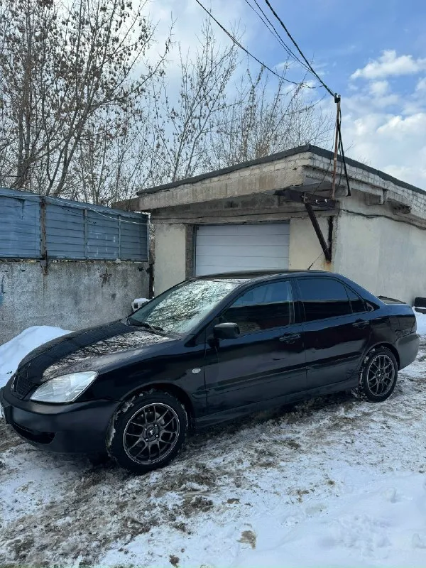 💶 Цена: 430.000р (торг уместен) 📮 город:донецк днр 🚘 марка / модель: mitsubishi lancer 9 📅 год выпуска:2006 📊 пробег: 210.000 км ⛽ двигатель (тип, объем, ):бензин 1.6 🔧 тип кпп:механика 📝 описание: двигатель работает отлично, не дымит, не троит ! Кпп переключается мягко и плавно ! Ходовая не гремит, не стучит, никуда не тянет! Машина без ржавчины и гнили (есть небольшие нюансы на передней левой и задней левой двери)! Кондиционер заправлен и работает хорошо ! Стоят дорогие диски r16 с хорошей резиной ! Стоит хорошая музыка ! Установлен приятный прямоточный выхлоп hks (заводской выхлоп отдаю в подарок)! Установлена распорка передних стаканов! Поменял ремень грм, ролик, сальник распредвала, датчик положение коленвала, заменил жидкость гур, антифриз, тормозную жидкость, прокладку клапанной крышки! Машина хранится в тёплом гараже ! Я владелец по птс, птс оригинал ! В подарок отдам новые тормозные колодки ручника, ремкомплект суппортов. Телеграмм: +79493268970
📞 Звоните: +7(949)3268970 - фотография - 2