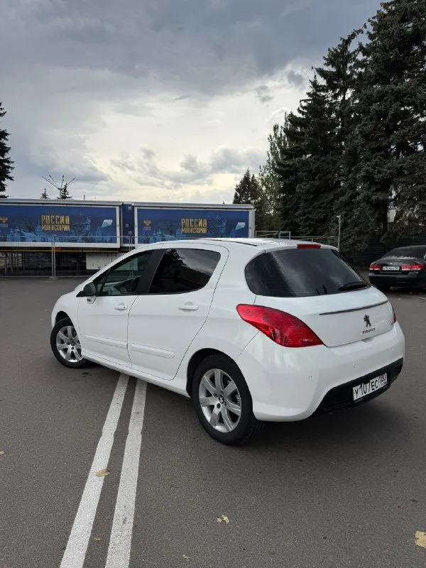 Продаю peugeot 308 2012г, 1.6 at, пробег 211000, к машине относился бережно, замена масла каждые 7-8к. Км, по двигателю никаких проблем нет как и по коробке, в целом машина в хорошем тех. Состоянии, есть небольшие недочеты по кузову но ничего критичного, на порогах коррозия, в комплект отдам зимнюю резину r16 205/55(отходила один сезон), стоит автозапуск(pandora) за более подробной информацией обращайтесь в лс или по телефону +79498460026
Автомобиль находится в г. Макеевка
Цена: 579 000₽
Торг присутствует
📞 Звоните: +7(949)8460026 - фотография - 3