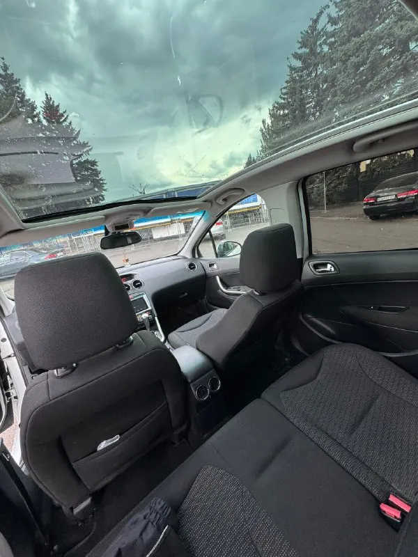 Продаю peugeot 308 2012г, 1.6 at, пробег 211000, к машине относился бережно, замена масла каждые 7-8к. Км, по двигателю никаких проблем нет как и по коробке, в целом машина в хорошем тех. Состоянии, есть небольшие недочеты по кузову но ничего критичного, на порогах коррозия, в комплект отдам зимнюю резину r16 205/55(отходила один сезон), стоит автозапуск(pandora) за более подробной информацией обращайтесь в лс или по телефону +79498460026
Автомобиль находится в г. Макеевка
Цена: 579 000₽
Торг присутствует
📞 Звоните: +7(949)8460026 - фотография - 6