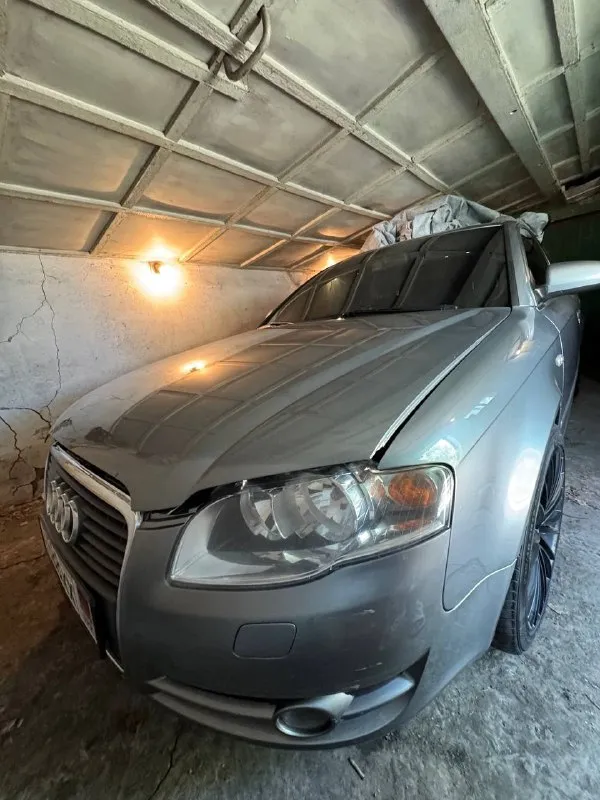 Продам audi a4 в7 2005 года, 2 литровый двигатель турбо, коробка механика. Состояние видно по фото. Тормоза дисковые, полный привод. Гидроусилитель руля. Рыжиков по кузову нет. Салон чистый, не прокуренный. Диски титан r18 на летней низкопрофильной резине. Стоит 1 год в гараже, не ездит. ( так как мужа лешили прав) с документами всё в порядке, всё чисто, можно переоформить. Машину жалко, что просто стоит, поэтому и продаём. Цена 800 тысяч( возможен обмен на mitsubishi lancer 10). Телефон +79497965657 город торез
📞 Звоните: +7(949)7965657 - фотография - 5
