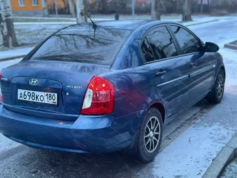 Продам hyundai accent 2006 года, мотор 1.4, тянет отлично, масло не ест, пробег 208 тысяч, не смотан, авто местное, каждый день на ходу, 1 хозяин по птс, оформлена на меня, оцинкованная, кузов не крашен, в хорошем состоянии, без гнили и ржавчины, газ euro 4 в комплекте ( не подключен) но вписан в птс, комплектация: кондиционер, подогрев передних сидений, 4 эсп, подогрев боковых зеркал, заднего стекла, свежий аккумулятор, новая зимняя резина, расходники заменены, к зиме готова. Из недостатков трещина на лобовом стекле. Цена 560 000, торг уместен. Продажа харцызск-донецк. +79493251797
📞 Звоните: +7(949)3251797 - фотография - 1