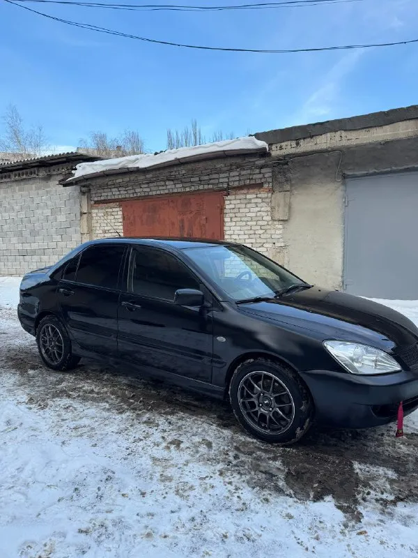 💶 Цена: 430.000р (торг уместен)
📮 Город:донецк днр
🚘 Марка / модель: mitsubishi lancer 9
📅 Год выпуска:2006
📊 Пробег: 210.000 км
⛽ Двигатель (тип, объем, ):бензин 1.6
🔧 Тип кпп:механика
📝 Описание: двигатель работает отлично, не дымит, не троит ! Кпп переключается мягко и плавно ! Ходовая не гремит, не стучит, никуда не тянет! Машина без ржавчины и гнили (есть небольшие нюансы на передней левой и задней левой двери)! Кондиционер заправлен и работает хорошо ! Стоят дорогие диски r16 с хорошей резиной ! Стоит хорошая музыка ! Установлен приятный прямоточный выхлоп hks (заводской выхлоп отдаю в подарок)! Установлена распорка передних стаканов!
Поменял ремень грм, ролик, сальник распредвала, датчик положение коленвала, заменил жидкость гур, антифриз, тормозную жидкость, прокладку клапанной крышки!
Машина хранится в тёплом гараже !
Я владелец по птс, птс оригинал !
В подарок отдам новые тормозные колодки ручника, ремкомплект суппортов.
+79493268970 - фотография - 4