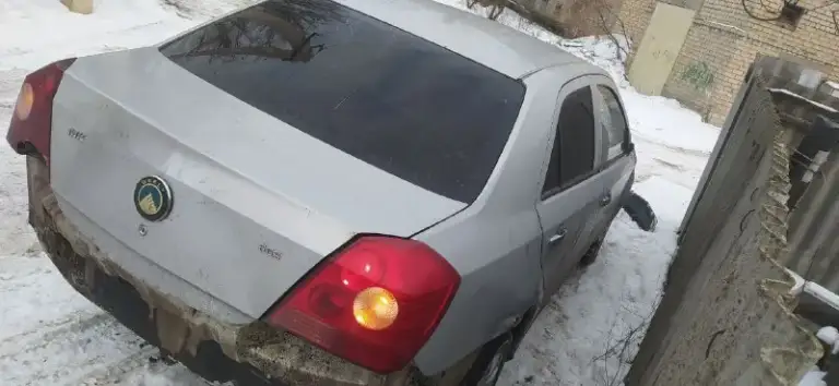 Продам geely мк не находу, с полным переоформлением 180 птс стс дкп, кузов на 3, салон в норме. Цена 65.000р без торга, возможен пригон на эвакуаторе +79495962135
📞 Звоните: +7(949)5962135 - фотография - 4