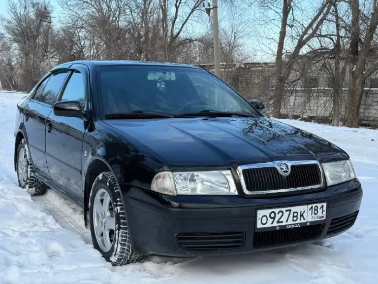 Продам skoda octavia tour
Год: 2007
Двигатель: 1.6 bfq( 102 л. С. )
Коробка : механика
Пробег: 215000

Единственный собственник по птс. Двигатель после капитального ремонта ( с заменой поршневой группы ), после ремонта проехала 12 тыс. Км. По коробке тоже было заменено сцепление с маховиком. Техническая часть в порядке. Два комплекта колес (зима, лето). Стоит хорошая музыка( 4 динамика +саб, два усилителя ). Установлена сигнализация с автозапуском.
За более подробной информацией звонить по телефону (с 13:00 по 22:00)

Комплектация:
- Кондиционер
- Полный электропакет
- Электрорегулировка зеркал
Осмотр г. Луганск
Тел: +79591032390
Цена: 650 +торг при осмотре
📞 Звоните: +7(959)1032390 - фотография - 2