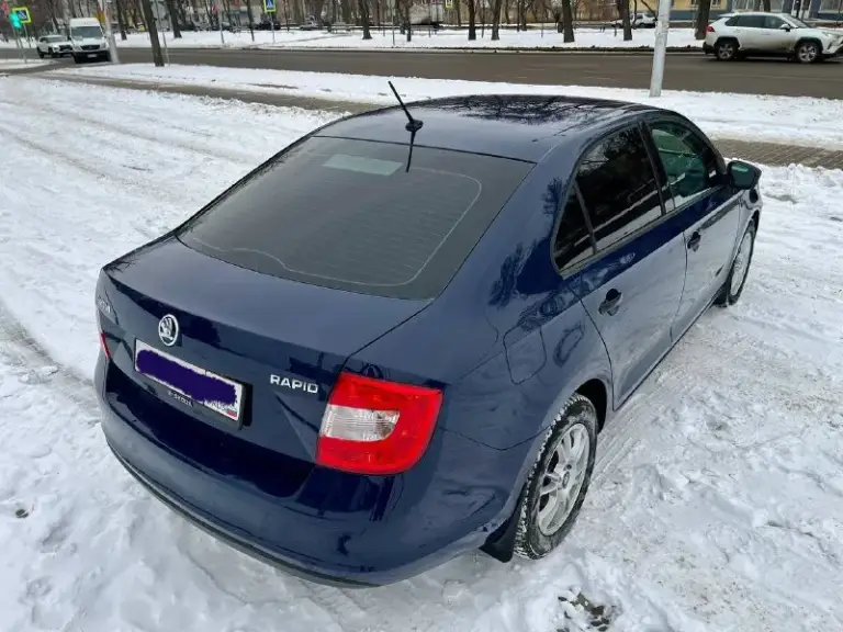 🚘 Skoda рапид
📏 Пробег: 200.000
📆 Год: 2016
📝 Кпп:
⚙️ Описание: автомобиль в отличном состоянии без преувеличения! В красивом цвете. Надёжный мотор 1.6 mpi. Передний привод. Два владельца за всю историю эксплуатации. Честный родной пробег. Без ржавчины и рыжиков. Ходовая в идеальном состоянии, не гремит, не стучит и т. Д. Состояние салона как новое, нет царапин, затертых сидений и прочего. Два комплекта резины. Любые проверки приветствую. Любой вид оформление. Торг уместен естественно.
💰 Цена: 899.000 торг
🌍 Город донец !
📲 Tg: sss$
📞 +7(949)5905326 - фотография - 4
