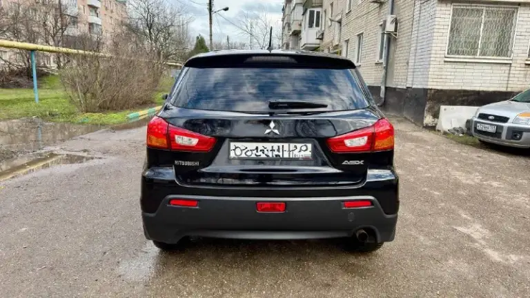 💶 Цена: 980.000₽. Торг, возможен обмен.
🚘 Марка / модель: mitsubishi asx
📅 Год выпуска: 2012
📊 Пробег:.198.000 км
⛽ Двигатель (тип,
Объем, ):бензин 1.8
🔧 Тип кпп: автомат
Харцызск-макеевка
Тел +7 (949) 040-28-44 феникс. Николай
+7 (920) 211-58-75. Мегафон
.Ватсап, телеграмм,
📝Описание: по документам авто чистая, любое оформление, пробег родной, автомобиль в очень хорошем состоянии, кузов практически весь в родной краски, не битый, без гнили и ржавчины, пороги и дно в идеальном состоянии.
По технической части автомобиль полностью обслужен, двигатель работает тихо, масло не ест от слова совсем, коробка работает идеально, во всех режимах, ходовая полностью обслужена,
Комплектация: кондиционер обслужен, подогрев сидений и зеркал, все стеклоподъемники, електрозеркала, abs,
Esp, штатная сигнализация, родная мультимедиа, подрулевые лепестки, два ключа, новая зимняя резина на литье.
Звоните в любое время.
Возможен обмен. - фотография - 4