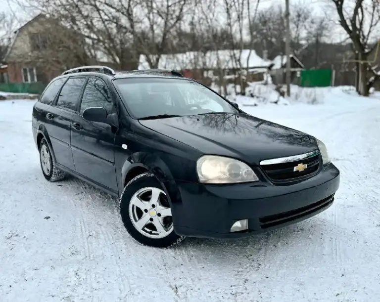 Цена 490.тыс. Руб.
Срочно очень срочно.
Chevrolet лаччети 2009г. В.1.6 механика
Авто в хорошем состоянии для своих лет.
Кузов не гнилой не ржавый есть пару вмятинок не критических на фото и видио видно. Работает ровно. Не дымит, масло не ест. Ходовая в полном порядке. Коробка тоже без нариканий. Салон чистый и ухоженный. Хорошая комплектация. Кондиционер, гур, подушки безопасности,4эл. Стеклоподьемника, эл. Зеркала, мульти руль,2хдиновая магнитола, центральный замок, тонеровка, зимняя резина на литых дисках. Документы в полном порядке на 180учоте. Юредически чистая, штрафов, запретов, ограничений нет. На учете стоит. Любое переоформление.
Осмотр донецк.
+79493114199
+79895340753 Телеграмм.
📲 Tg: vvv
📞 Звоните: +7(949)3114199 - фотография - 1