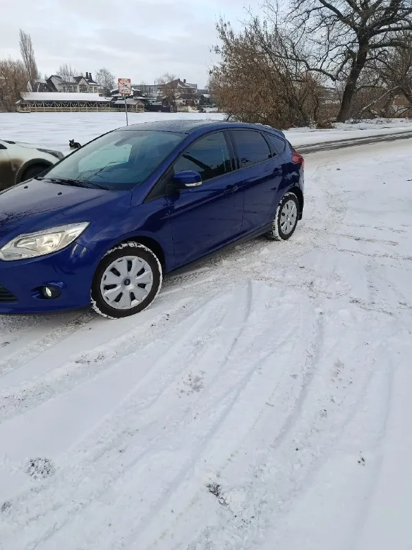 Продам ford focus 3
Год 2014
Двигатель 1.6(125л. С)
Кпп автомат
Пробег 146 тыс.
Автомобиль в идеальном состоянии для своих лет, без ржавчины и гнили, автомобиль весь в заводском окрасе, ни один болт не кручен, без дтп, автотека зелёная, двигатель, кпп, ходовая на отлично вложений не требует сел и поехал, кпп обслужено с заменой сцепления, поменян грм, свежая зимняя резина
Комплектация:климат контроль, эл. Зеркала, подогрев лобового, подогрев сидений, стеклоподъёмники, парк троник, мультируль.
Юридически чистый, могу присутствовать при переоформлении в мрео
Цена 925тыс. Торг уместен
Осмотр макеевка
Тел +79493179960
Телеграм +79493179960
.
📞 Звоните: +7(949)3179960 - фотография - 3