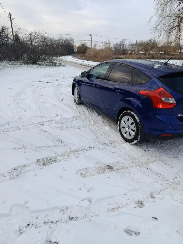 Продам ford focus 3
Год 2014
Двигатель 1.6(125л. С)
Кпп автомат
Пробег 146 тыс.
Автомобиль в идеальном состоянии для своих лет, без ржавчины и гнили, автомобиль весь в заводском окрасе, ни один болт не кручен, без дтп, автотека зелёная, двигатель, кпп, ходовая на отлично вложений не требует сел и поехал, кпп обслужено с заменой сцепления, поменян грм, свежая зимняя резина
Комплектация:климат контроль, эл. Зеркала, подогрев лобового, подогрев сидений, стеклоподъёмники, парк троник, мультируль.
Юридически чистый, могу присутствовать при переоформлении в мрео
Цена 925тыс. Торг уместен
Осмотр макеевка
Тел +79493179960
Телеграм +79493179960
.
📞 Звоните: +7(949)3179960 - фотография - 7