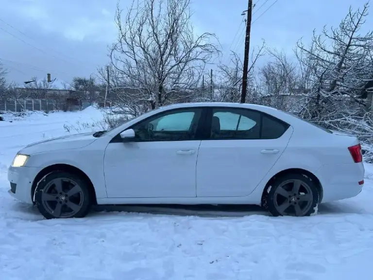 Skoda octavia двигателя 1.6
Пробег 203000 год 2014
Коробка автомат (aisin)
Полных ход
Техника в хорошем состоянии, никаких вложений не требует
Зимняя резина
По кузову все четко
Документы в порядке
900.000 Руб. Рф
Связь 🤙: +79495281628
📲 Tg: @glshvets
📞 Звоните: +7(949)5281628 - фотография - 2