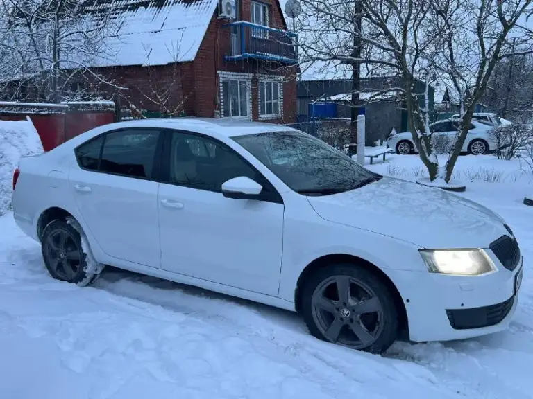 Skoda octavia двигателя 1.6
Пробег 203000 год 2014
Коробка автомат (aisin)
Полных ход
Техника в хорошем состоянии, никаких вложений не требует
Зимняя резина
По кузову все четко
Документы в порядке
900.000 Руб. Рф
Связь 🤙: +79495281628
📲 Tg: @glshvets
📞 Звоните: +7(949)5281628 - фотография - 3
