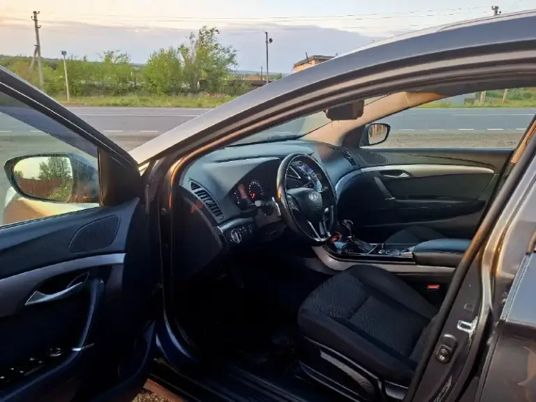 Продам hyundai i40
Официальная машина куплена в салоне!
Цвет мокрый асфальт, перламутр.
✅️Комфортные сидения, много места в салоне
✅️ Led оптика / камера заднего вида / 3 режима вождения/ подогрев сидений/работающий кондиционер / авторучник.
✅️ , Ходовая в отличном состояний!
2 Ключа / 2 комплекта резины
Любые проверки, сопровождение в мрео
2.0 Атм бензин
Расход 9л
, 128Тыс пробег
Год: 2016
Цена: 1 290 000руб🔥
Торг, обмен, кредит
+79595540000
+7959214 0622(Телеграмм/ватсап) луганск
📞 Звоните: +7(959)5540000 - фотография - 8