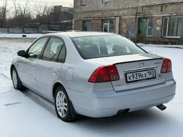 Продам honda civic 2003 год. Двигатель 1.6 vtec (115 л. С), коробка обычный автомат. Машина в прекрасном состоянии!не требует никаких вложений! Обслужена : 29.01 поменяны комплект грм, масло в двигателе и коробке. Салон чистый и ухоженный ( никогда не курили). Машина полностью в оригинальном состоянии ( без тюнинга и колхоза). Один фактический собственник! Кузов также в отличном состоянии, ржавчины и вмятин нет, дтп не было. В автомобиле все узлы и агрегаты работают в штатном режиме, кондиционер в том числе. Документы в полном порядке. Возможны любые проверки на вашем сто, за авто не стыдно. Документы в полном порядке.
Цена 599 тыс руб.
Донецк +79493204084
📞 🇷🇺 Звоните: +79493204084 - фотография - 5
