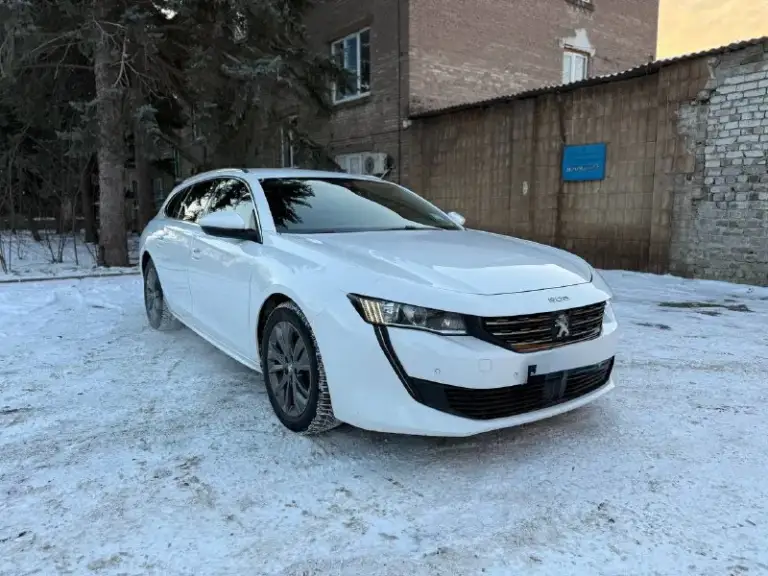 Peugeot 508 2020 год выпуска. Пробег 88 тыс. Км.
Двигатель 1.5, 130 л. С. Надёжный 8-ступенчатый полноценный автомат. Технически идеален. Салон чистый не прокуренный. Все работает. Богатая комплектация. Адаптивный круиз круиз, удержание на полосе. По кузову в родном окрасе.
Весь комплект документов будет оформлен на покупателя ! Сбктс, эптс+утиль сбор. Никаких доплат не потребуется.
Цена 1 880 000 ₽
☎️ +7(949)558-51-69
Авто находится в мариуполе
📲 Tg: анатолий
📞 Звоните: +7(949)5585169 - фотография - 2