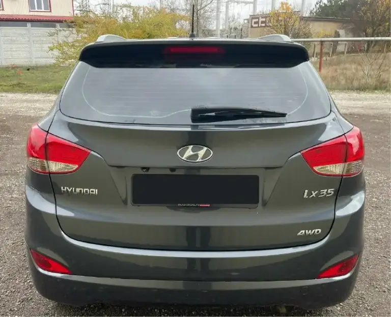 🚘Марка: hyundai ix35 ⚖️привод: полный 🚨двигатель: 2000 см³ (2.0) 🕹️кпп: механика ⛽️вид топлива: бензин 📅год выпуска: 2010 г. В 💴цена: 955.000₽ реальному клиенту торг!!! 🗺️пробег: 186.000км подтвержденный 📱номер телефона: +79495205833 по этому же номеру есть телеграмм!!! 📋по комплектации: эл. Регулировка зеркал эл. Стеклоподъемники 4 подогрев сидений передних и задних центральный замок управление на руле кожаный руль круиз-контроль климат-контроль сигнализация комплект 2 ключа🔑 автомобиль в идеальном состоянии вложений не требует никаких сел и поехал! Документы кристально чистые! Авто чист и готов к переоформлению сопровождение до конца сделки! Остальное по +79495205833 вадим по этому же номеру есть телеграмм!!! 📍•г. Донецк (днр)
📞 Звоните: +7(949)5205833 - фотография - 2