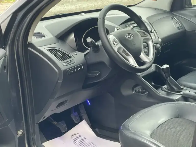 🚘Марка: hyundai ix35 ⚖️привод: полный 🚨двигатель: 2000 см³ (2.0) 🕹️кпп: механика ⛽️вид топлива: бензин 📅год выпуска: 2010 г. В 💴цена: 955.000₽ реальному клиенту торг!!! 🗺️пробег: 186.000км подтвержденный 📱номер телефона: +79495205833 по этому же номеру есть телеграмм!!! 📋по комплектации: эл. Регулировка зеркал эл. Стеклоподъемники 4 подогрев сидений передних и задних центральный замок управление на руле кожаный руль круиз-контроль климат-контроль сигнализация комплект 2 ключа🔑 автомобиль в идеальном состоянии вложений не требует никаких сел и поехал! Документы кристально чистые! Авто чист и готов к переоформлению сопровождение до конца сделки! Остальное по +79495205833 вадим по этому же номеру есть телеграмм!!! 📍•г. Донецк (днр)
📞 Звоните: +7(949)5205833 - фотография - 6