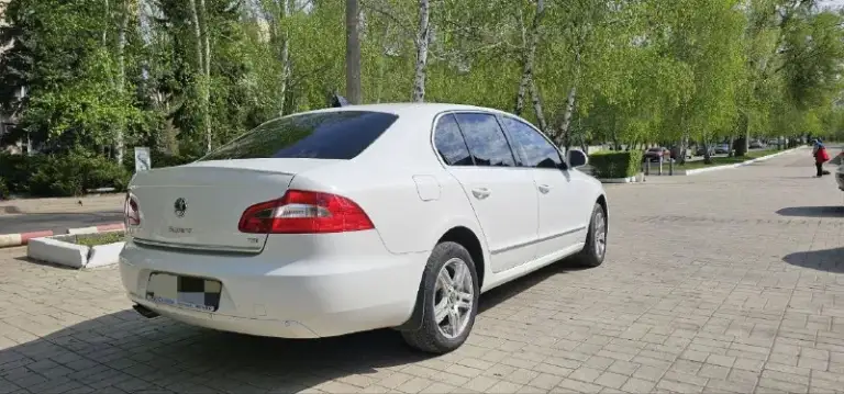 Срочно
Skoda superb 2013год
1.8 Турбо, коробка dsg,
Пробег 194 000
Двигатель после ремонта, ремонт на 185 000
Масло в коробке замена 193 000
По технике обслужена
Максимальной комплектации
Авто без вложений
Сел поехал
Осмотр г. Снежное
1 300 000 ₽ Торг
+79494166845 - фотография - 2