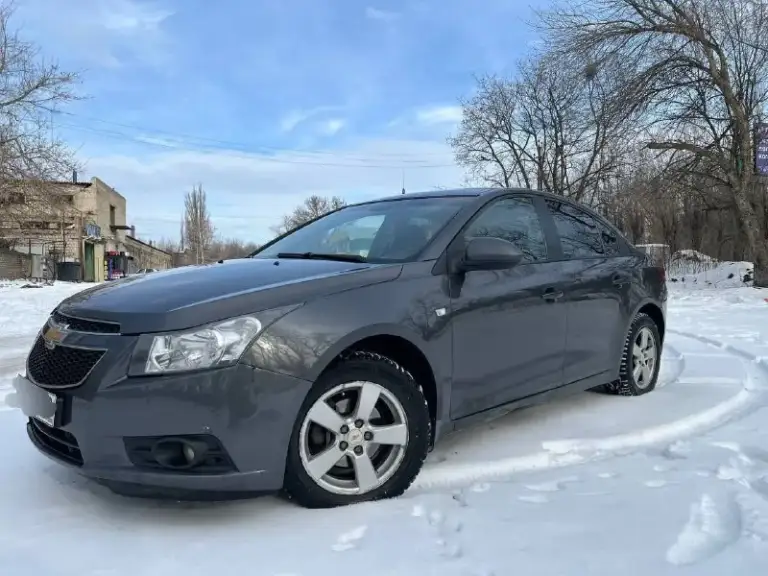 Всех приветствую 🤝
Продам chevrolet cruze 2012 год
182000 Пробега
1.8 Объем

Цена: 800 000 рублей, торг само собой приветствуется.
За авто следили, сил и средств не жалели, техническое состояние замечательное, по кузову есть нюансы.
⚠️Бонусом отдам новые бампера ⚠️

Телефон для связи: +79490278526
Г. Донецк
📞 Звоните: +7(949)0278526 - фотография - 5
