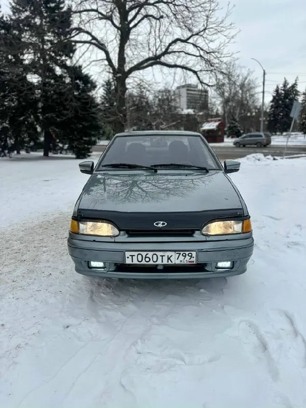 Продам ваз 2115 год 2007 мотор 1.6 пробег 170т мотор коробка на отлично подвеска не стучит не гремит по электричеству работает все что должно работать печка как в бане много чего нового кузов в прекрасном состоянии дно пороги целые стаканы лонжы целые чистый ухоженный салон не плохая музыка по докам чистая любое переоформление остальные вопросы по телефону г макеевка цена 205 тр торг у капота звоните пишите в любое время мой номер для связи +79490517995 если не дозвонились пишите на телеграмм на этом же номере
📞 Звоните: +7(949)0517995 - фотография - 2