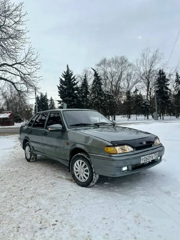 Продам ваз 2115 год 2007 мотор 1.6 пробег 170т мотор коробка на отлично подвеска не стучит не гремит по электричеству работает все что должно работать печка как в бане много чего нового кузов в прекрасном состоянии дно пороги целые стаканы лонжы целые чистый ухоженный салон не плохая музыка по докам чистая любое переоформление остальные вопросы по телефону г макеевка цена 205 тр торг у капота звоните пишите в любое время мой номер для связи +79490517995 если не дозвонились пишите на телеграмм на этом же номере
📞 Звоните: +7(949)0517995 - фотография - 4