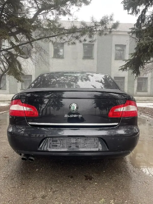 Skoda superb-24.10.2012года рождения!
Пробег -1900000 км (родной)
Владельцев-2
Двигатель -1.8 turbo-(152 лошадки)-работает отлично!
Коробка автомат -asin-работает идеально -(не путать с дсг)
Богатая комплектация-электро сидения водительское и пассажирское, задние сидения с подогревом, электро регулировка зеркал с подогревом и складыванием
Климат контроль -3х зонный
Фары с линзами -адаптивный свет
Пройдено то -масло двс, фильтра -масляный, воздушный, приводной ремень !
Стоит металическая защита двигателя!
Новая зимняя резина на шипах !
Очень большой и комфортный авто
Цена 1220000₽
Осмотр -макеевка -донецк!
Торг -присутствует!
Тел :+79495936159-(в любое время суток )
.
📞 Звоните: +7(949)5936159 - фотография - 8
