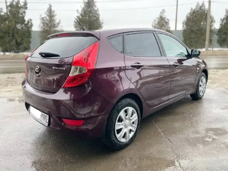 Hyundai solaris 2012 год в дтп не участвовал. Собственник. Пробег 187 тыс. Ухоженный автомобиль. Сделал не давно то, замена масла колодок. Металлические детали машины все заводские и с соответствующими маркировками, болты не крученые, стекла включая лобовое родные. Двигатель 1.6 бензин(грм цепной) кпп - механическая 5 ступеней(без хрустов и вылетов) в такси не работал(100%) хорошая комплектация :мульти руль, кондиционер, 4 эсп, подогревы передних сидений, туманки, масло менялось каждые 8000 км (от замены до замены вообще не берет) салон в отличном состоянии. Полное переоформление в мрэо с моим присутствием. ‼️цена 765.000 руб ‼️ торг есть. Номер для связи: +79495514624 если не дозвонились звоните на телеграмм 89034053194 здесь.
📞 Звоните: +7(949)5514624 - фотография - 1