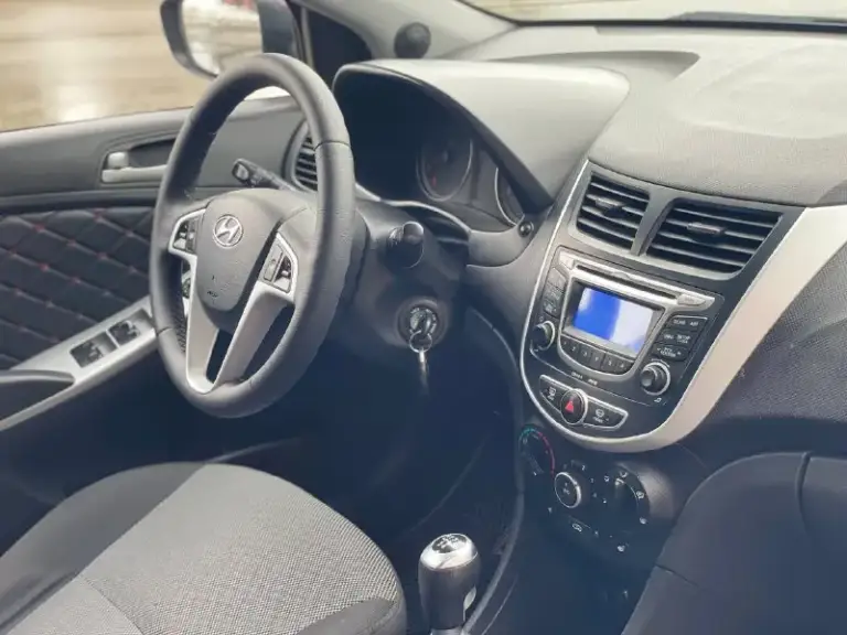 Hyundai solaris 2012 год в дтп не участвовал. Собственник. Пробег 187 тыс. Ухоженный автомобиль. Сделал не давно то, замена масла колодок. Металлические детали машины все заводские и с соответствующими маркировками, болты не крученые, стекла включая лобовое родные. Двигатель 1.6 бензин(грм цепной) кпп - механическая 5 ступеней(без хрустов и вылетов) в такси не работал(100%) хорошая комплектация :мульти руль, кондиционер, 4 эсп, подогревы передних сидений, туманки, масло менялось каждые 8000 км (от замены до замены вообще не берет) салон в отличном состоянии. Полное переоформление в мрэо с моим присутствием. ‼️цена 765.000 руб ‼️ торг есть. Номер для связи: +79495514624 если не дозвонились звоните на телеграмм 89034053194 здесь.
📞 Звоните: +7(949)5514624 - фотография - 7